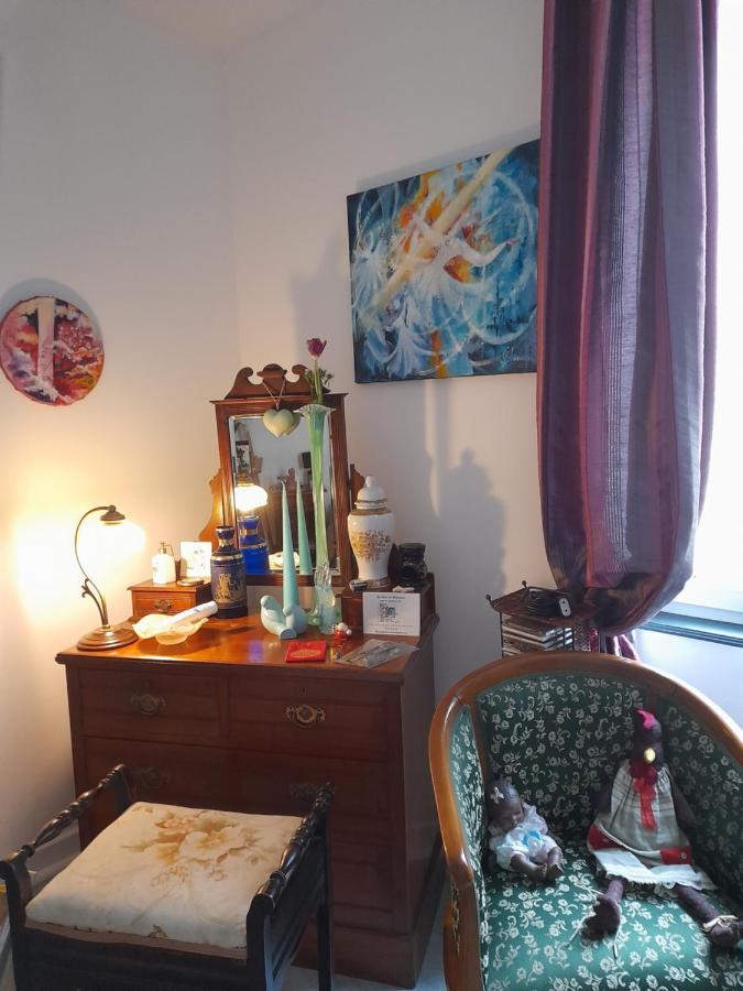 La Chambre De Garance Et Ses Couleurs D'Art Saint-Pol-de-Léon Eksteriør billede